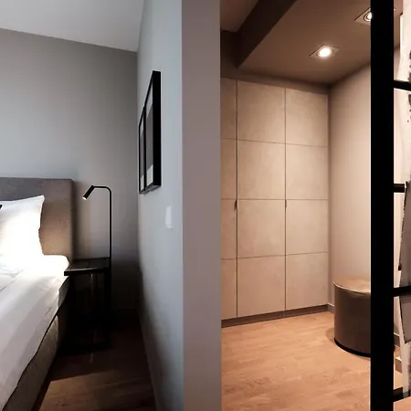 Saxx Am Theater Karree Hotel 4*