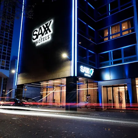 ホテル Saxx 